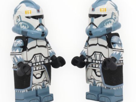 Clone Army Customs - Phase II Clone Commander Wolffe (Recon helmet with dotted mouth pattern) Online Hot Sale