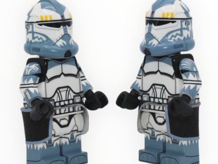 Clone Army Customs - Phase II Clone Commander Wolffe (regular helmet with thin mouth line) Online